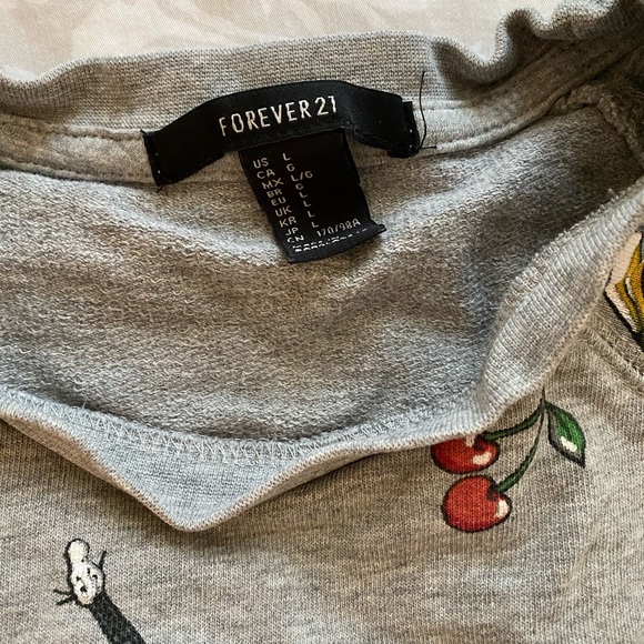 Forever 21 sweater - Picture 2 of 2